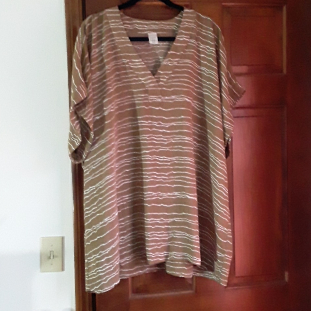 2X/ one size tunic.  Brown and white.